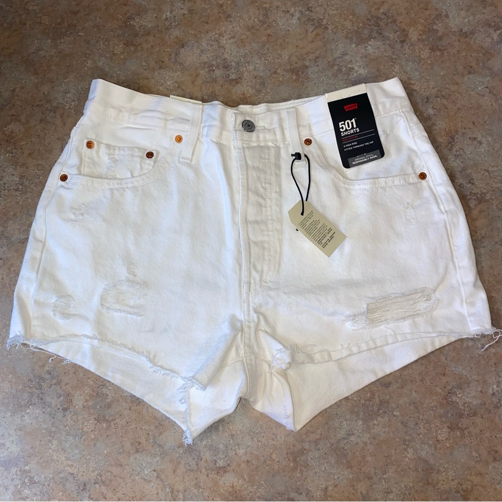 Levi’s Premium 501 Denim Cutoff Shorts Distressed Jean women’s 31 Waist in White